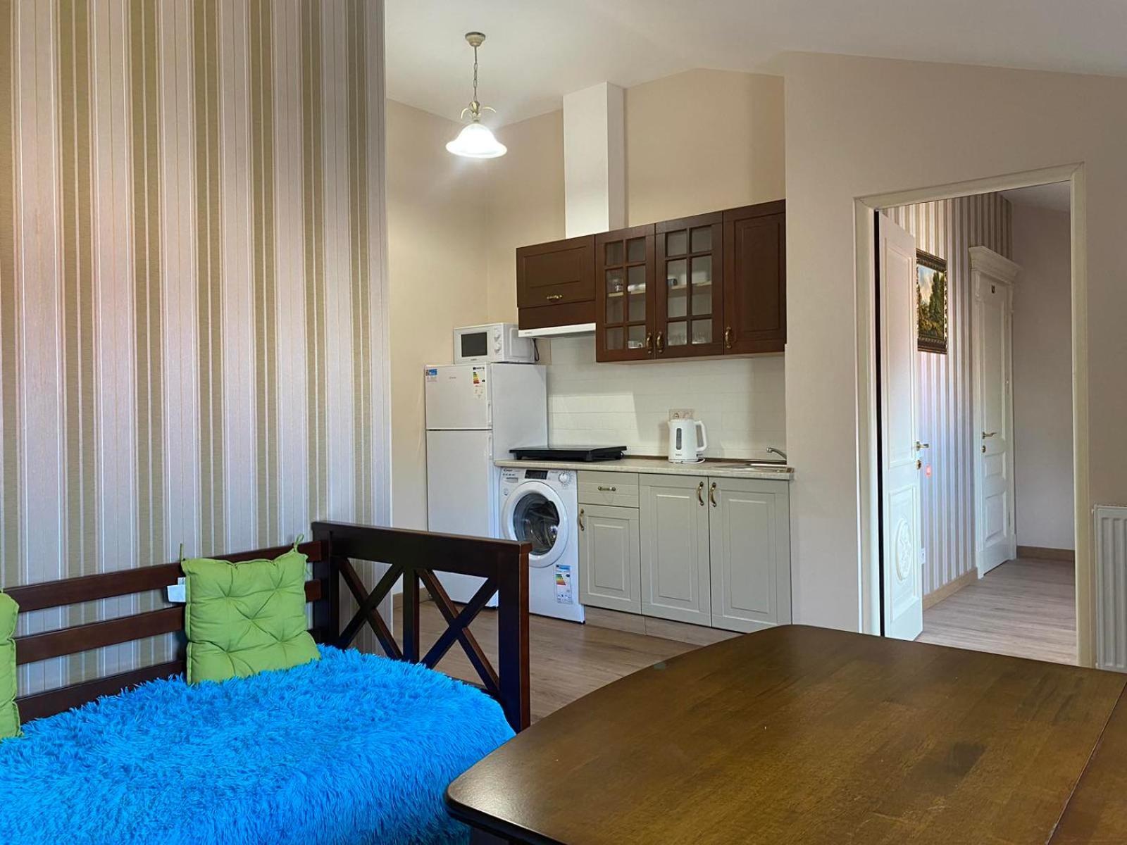 Apart Yaroslava Osmomysla 9 Square - City Center Lviv Eksteriør bilde