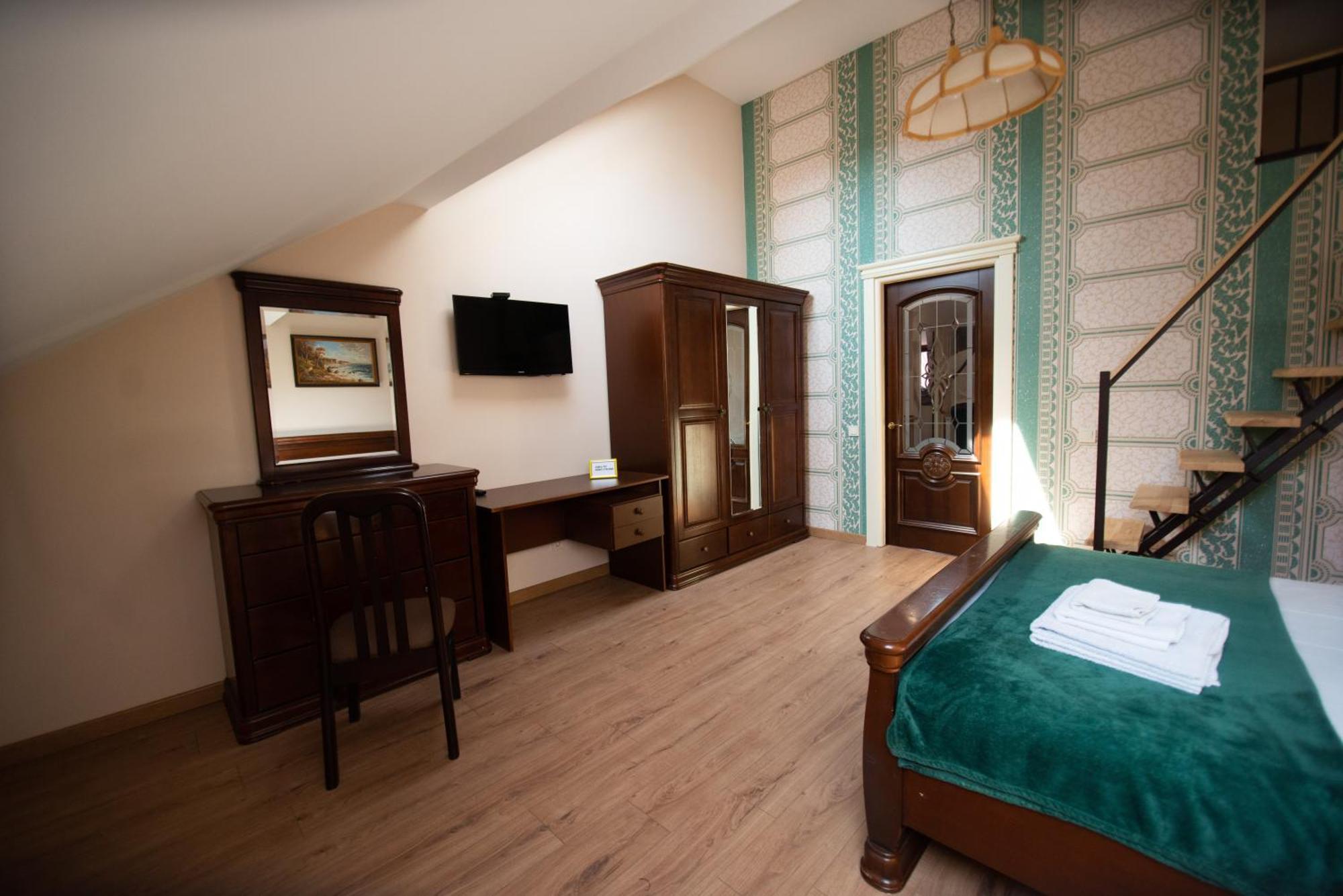 Apart Yaroslava Osmomysla 9 Square - City Center Lviv Eksteriør bilde